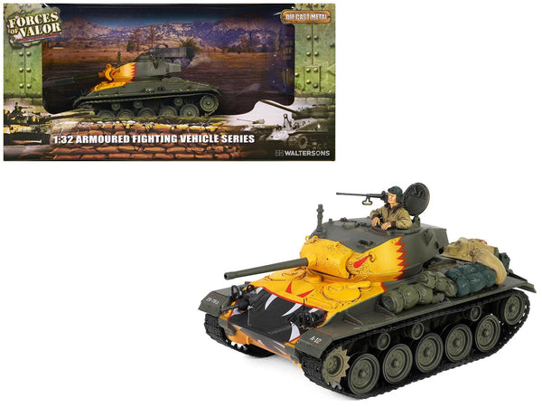 M24 Chaffee Light Tank "Tiger Face 79th Tank Btn Han River South Korea" (1950) United States Army "Armoured Fighting Vehicle" Series 1/32 Diecast Model by Forces of Valor