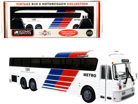 1984 Eagle Model 10 Motorcoach Bus #222 "Grand Parkway Downtown" Houston Metropolitan Transit Authority (Texas) "Vintage Bus & Motorcoach Collection" 1/87 (HO) Diecast Model by Iconic Replicas