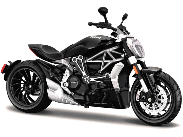 Ducati X Diavel S Black 1/12 Diecast Motorcycle Model by Maisto