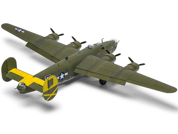 Level 3 Model Kit Consolidated B-24H Liberator Bomber Aircraft with 2 Scheme Options 1/72 Plastic Model Kit by Airfix