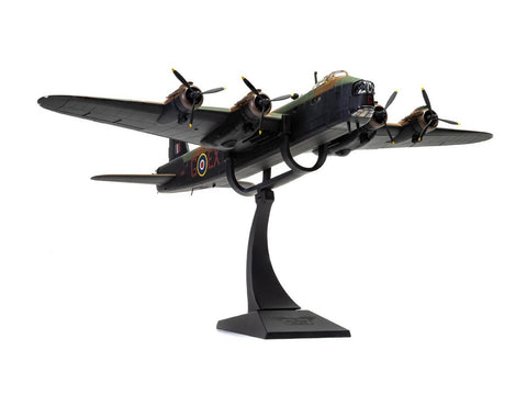 Short Stirling Bomber Aircraft "LJ542 EX-G The Gremlin Teaser RAF No.199 Squadron North Creake" (1944) Royal Air Force "The Aviation Archive" Series 1/72 Diecast Model by Corgi