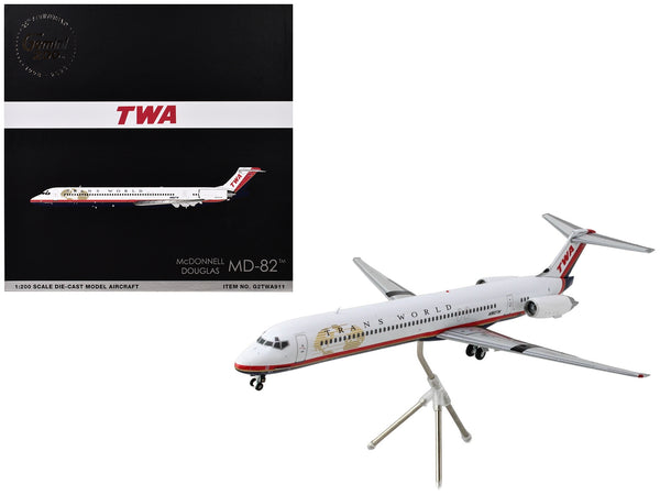 McDonnell Douglas MD-82 Commercial Aircraft "Trans World Airlines" (N960TW) White with Red Stripes "Gemini 200" Series 1/200 Diecast Model Airplane by GeminiJets