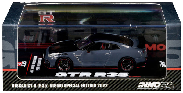 2022 Nissan GT-R (R35) Nismo Special Edition RHD (Right Hand Drive) Stealth Gray with Carbon Top and Hood 1/64 Diecast Model Car by Inno Models