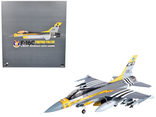 General Dynamics F-16C Fighting Falcon Fighter Aircraft "USAF Texas ANG 182nd FS Lone Star Gunfighters 70 years Anniversary Edition" (2017) 1/72 Diecast Model by JC Wings