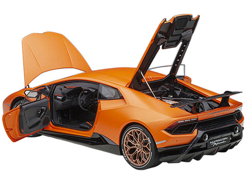 Lamborghini Huracan Performante Arancio Anthaeus / Matt Orange with Copper Wheels 1/12 Model Car by Autoart