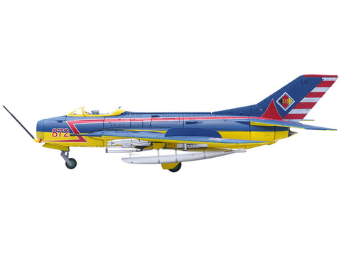Mikoyan-Gurevich MiG-19S Farmer C Fighter Aircraft "1 Staffel/JG-3. Preschen." 5th World Aerobatic Championships (1968) "Wing" Series 1/72 Diecast Model by Panzerkampf
