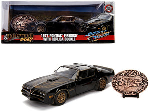 1977 Pontiac Firebird Trans Am Black with Replica Buckle "Smokey and the Bandit" (1977) Movie "Hollywood Rides" Series 1/24 Diecast Model Car by Jada