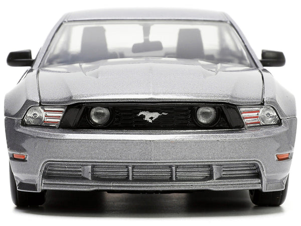 2010 Ford Mustang GT Gray Metallic with Flames "Ford Motor Company" "Bigtime Muscle" Series 1/24 Diecast Model Car by Jada