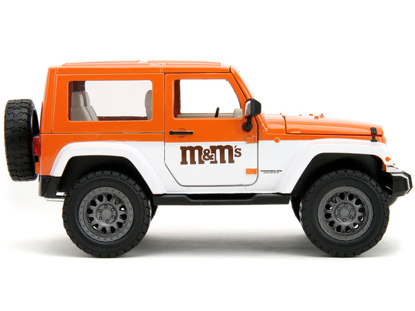 2017 Jeep Wrangler Orange Metallic and White and Orange M&M Diecast Figure "M&M's" "Hollywood Rides" Series 1/24 Diecast Model Car by Jada