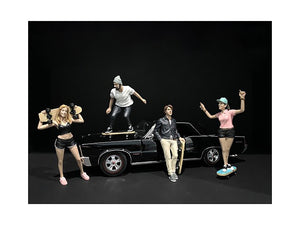 Skateboarders Figurines 4 piece Set for 1/18 Scale Models by American Diorama