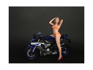 Hot Bike Model Cindy Figurine for 1/12 Scale Motorcycle Models by American Diorama