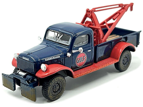 1950 Dodge Power Wagon Tow Truck Dark Blue (Weathered) "Gulf Oil" with Mechanic Figure Limited Edition to 3600 pieces Worldwide 1/64 Diecast Model Car by Greenlight