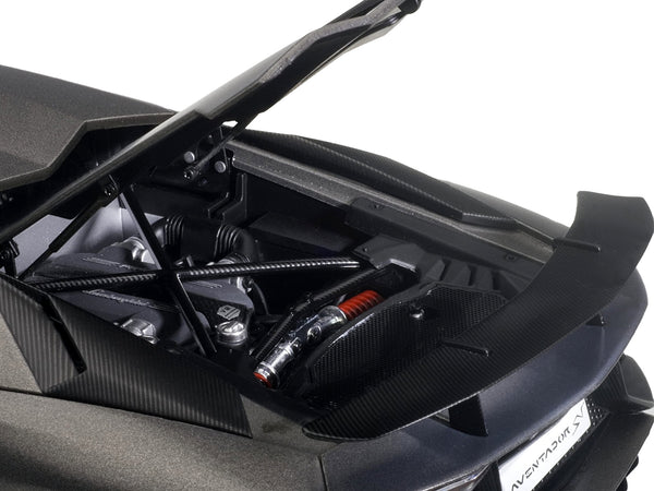 Lamborghini Aventador LP750-4 SV Grigio Titans/ Matt Grey 1/18 Model Car by Autoart