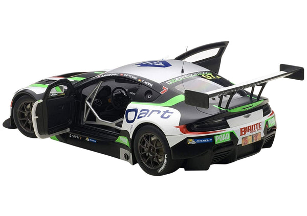 Aston Martin V12 Vantage Bathurst 12hour Endurance Race 2015 #97 A. Macdowall / D. O'Young / S. Mucke 1/18 Model Car by Autoart