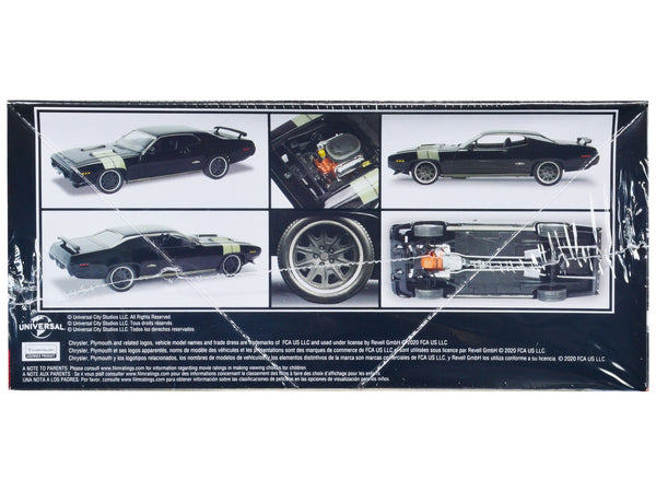 Level 4 Model Kit Dom's 1971 Plymouth GTX "Fast & Furious" 1/24 Scale Model by Revell