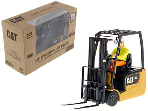 CAT Caterpillar EP16(C)PNY Lift Truck with Operator "Core Classics Series" 1/25 Diecast Model by Diecast Masters