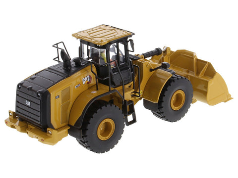 CAT Caterpillar 972 XE Wheel Loader Yellow with Operator "High Line Series" 1/50 Diecast Model by Diecast Masters