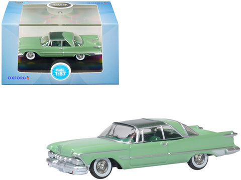 1959 Chrysler Imperial Crown 2 Door Hardtop Highland Green and Ballad Green 1/87 (HO) Scale Diecast Model Car by Oxford Diecast