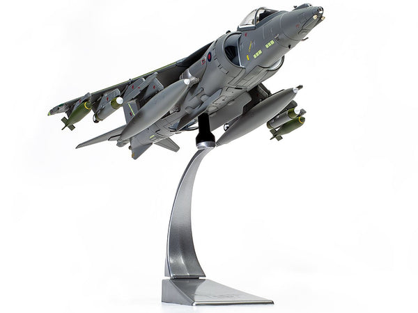 British Aerospace Harrier GR7A Aircraft "Michelle RAF No.1 Squadron Operation Herrick RAF Kandahar Afghanistan" (2007) Royal Air Force "The Aviation Archive" Series 1/48 Diecast Model by Corgi