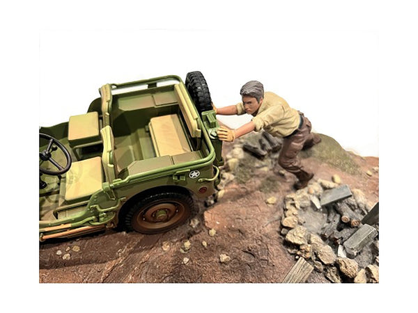 "4X4 Mechanic" Figure 5 for 1/18 Scale Models by American Diorama