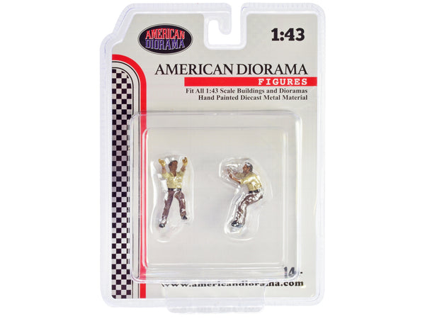 "4X4 Mechanics" 2 Piece Diecast Figure Set 3 for 1/43 Scale Models by American Diorama