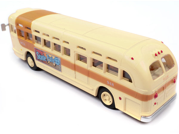 GMC PD-4103 Transit Bus #948 Beige "MTA Miami" 1/87 (HO) Scale Model by Classic Metal Works