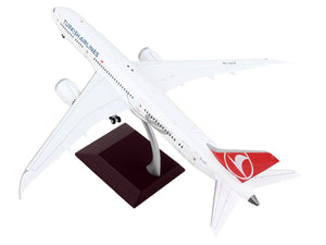 Boeing 787-9 Commercial Aircraft "Turkish Airlines" White with Red Tail "Gemini 200" Series 1/200 Diecast Model Airplane by GeminiJets