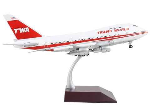 Boeing 747SP Commercial Aircraft with Flaps Down "TWA (Trans World Airlines)" White with Red Stripes and Tail "Gemini 200" Series 1/200 Diecast Model Airplane by GeminiJets