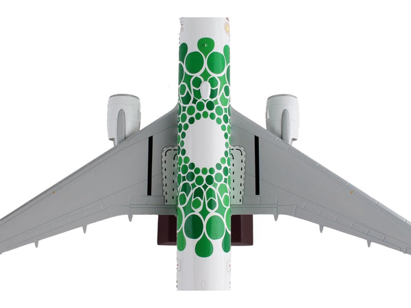 Boeing 777-300ER Commercial Aircraft "Emirates Airlines - Dubai Expo 2020" White with Green Graphics "Gemini 200" Series 1/200 Diecast Model Airplane by GeminiJets