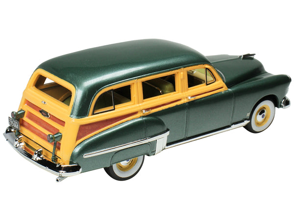 1949 Oldsmobile 88 Station Wagon Alpine Green Metallic with Cream and Woodgrain Sides and Green Interior Limited Edition to 240 pieces Worldwide 1/43 Model Car by Goldvarg Collection
