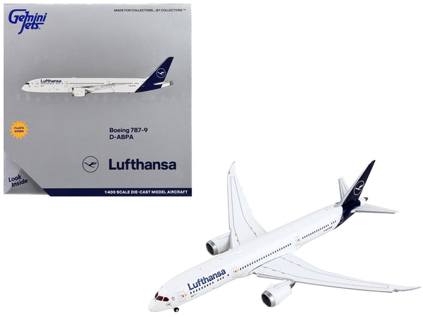 Boeing 787-9 Commercial Aircraft with Flaps Down "Lufthansa" White with Dark Blue Tail 1/400 Diecast Model Airplane by GeminiJets