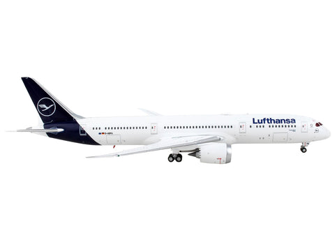 Boeing 787-9 Commercial Aircraft "Lufthansa - D-ABPA" White with Dark Blue Tail 1/400 Diecast Model Airplane by GeminiJets