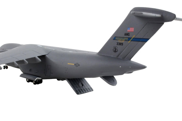 McDonnell Douglas C-17A Globemaster III Transport Aircraft "172nd AW 183rd AS Mississippi Air National Guard" United States Air Force "Gemini Macs" Series 1/400 Diecast Model Airplane by GeminiJets