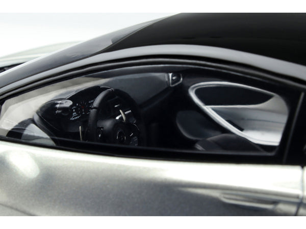 2021 McLaren Artura Silver Metallic with Black Top 1/18 Model Car by GT Spirit