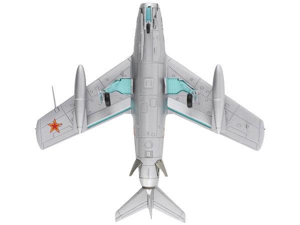 Mikoyan-Gurevich MiG-15Bis Fighter Aircraft "8170 Early Soviet Fighter" Soviet Air Force "Air Power Series" 1/72 Diecast Model by Hobby Master