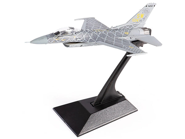 Lockheed Martin F-16C Fighting Falcon Fighter Aircraft "Viper Demo Team" (2021) United States Air Force 1/144 Diecast Model by JC Wings