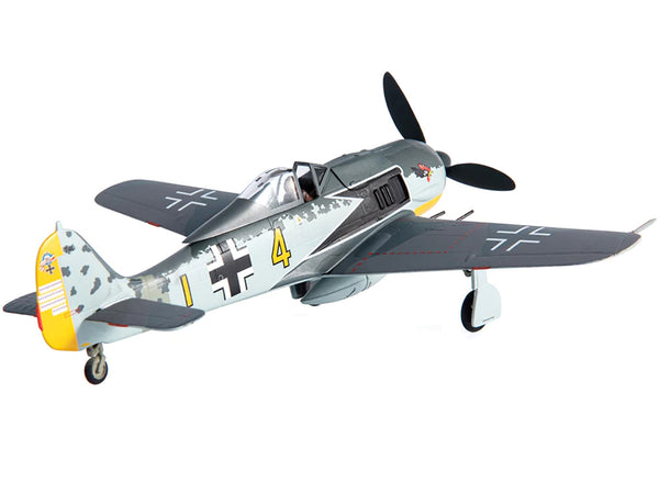 Messerschmitt FW 190A-4 Fighter Aircraft "Major Siegfried Schnell Luftwaffe JG2 France" (1943) 1/72 Diecast Model by JC Wings