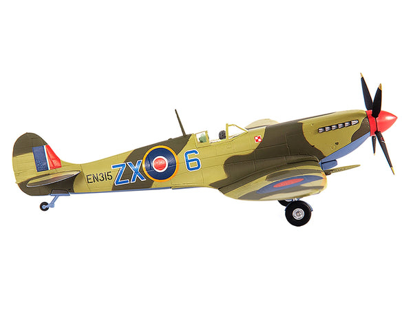 Supermarine Spitfire MK IXC Fighter Aircraft "Royal Air Force Ldr. Stanislav Skalsk Polish Combat Team North Africa" (1943) 1/72 Diecast Model by JC Wings