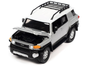 2007 Toyota FJ Cruiser Titanium Silver Metallic with White Top and Roofrack "Classic Gold Collection" Series Limited Edition 1/64 Diecast Model Car by Johnny Lightning