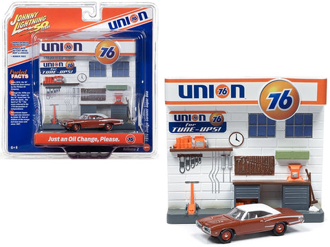 1970 Dodge Coronet Super Bee Brown with White Top and "Union 76" Interior Service Gas Station Facade Diorama Set "Johnny Lightning 50th Anniversary" 1/64 Diecast Model Car by Johnny Lightning
