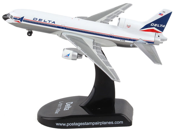 Lockheed L-1011 TriStar Commercial Aircraft "Delta Airlines" 1/500 Diecast Model Airplane by Postage Stamp